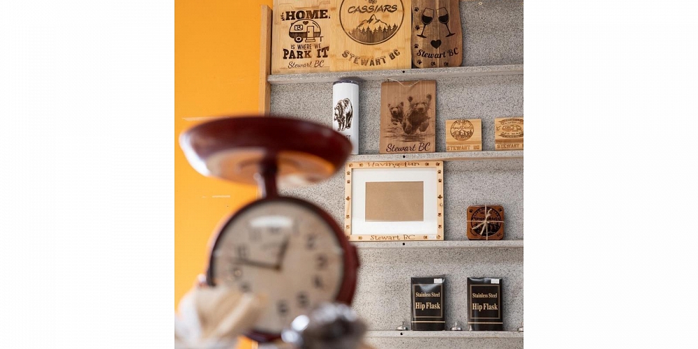 221 5TH AVENUE Stewart Photo 9 221 5TH AVENUE Stewart Photo 9